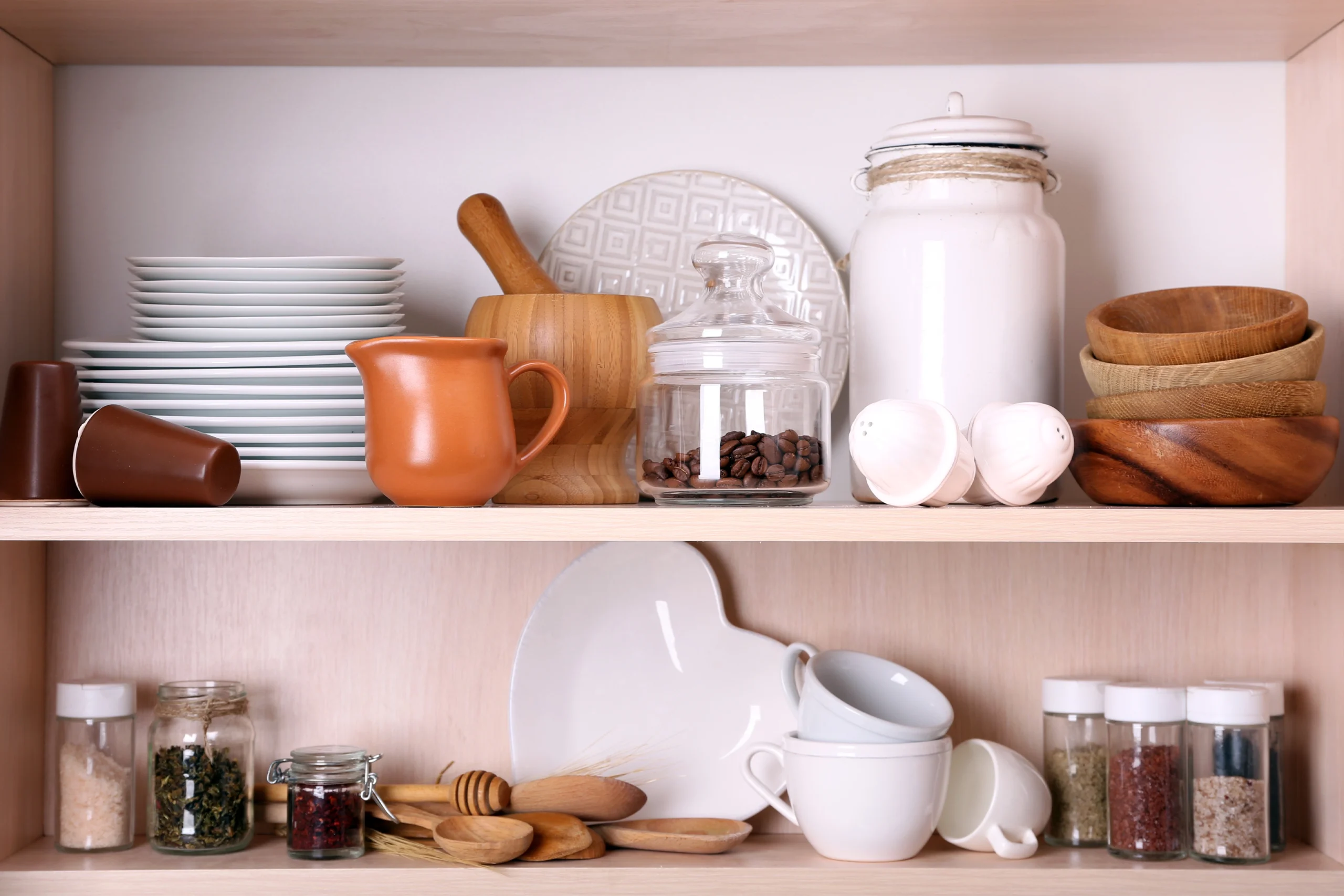 Organized kitchen cabinets are beautiful and easy to work with in NJ
